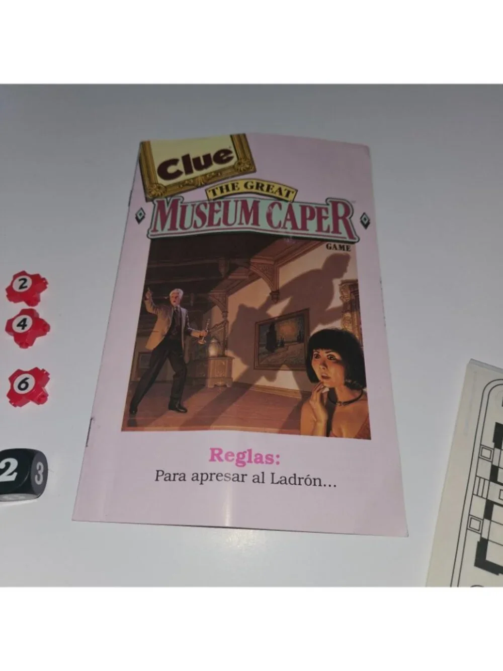 VTG Clue Great Museum Caper 3D Art Theft Mystery Board Game READ